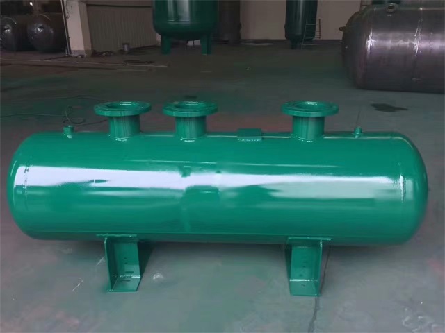 1679991473376569.jpeg 内江内江内江蒸汽分气缸1.jpeg